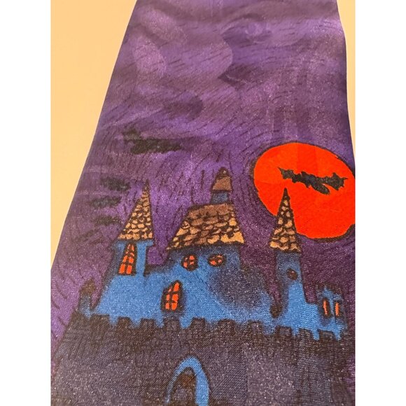 RARE Vintage Hallmark Halloween Tie – Dracula Fishing for Dead Fish – Made in US - Picture 7 of 10